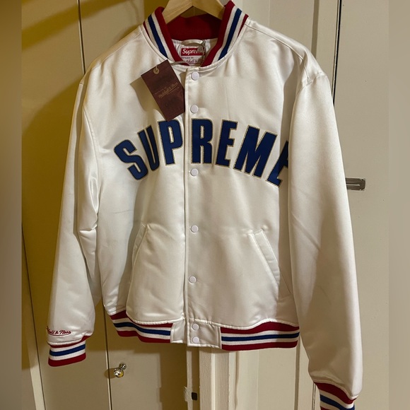 Supreme Mitchell & Ness Satin Varsity
Jacket - Picture 11 of 12